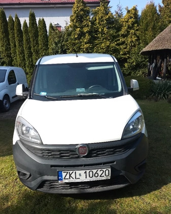 Fiat Doblo cena 35000 przebieg: 331235, rok produkcji 2017 z Trzebnica małe 16